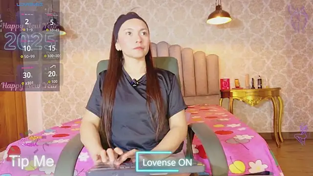 Cloe16  online show from 01-14-26, 04:40