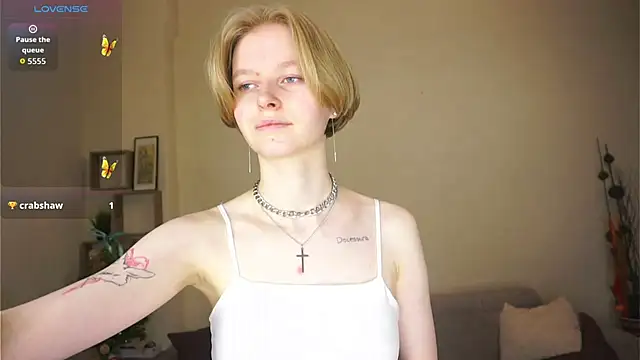 ToyaPletz online show from 04-17-26, 07:06