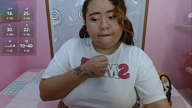 Danna Keys online show from 11-26-25, 06:42