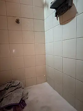 DaslyTsRoze online show from 03-22-26, 01:36