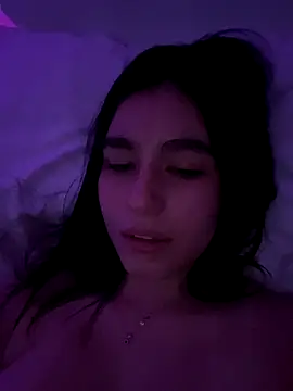 Snapshot of ScarletFalcon chatting on 11-23-25, 07:52 ScarletFalcon online show from 11-23-25, 07:52