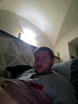 Snapshot of 18cmAndr chatting on 11-25-25, 09:37 18cmAndr online show from 11-25-25, 09:37