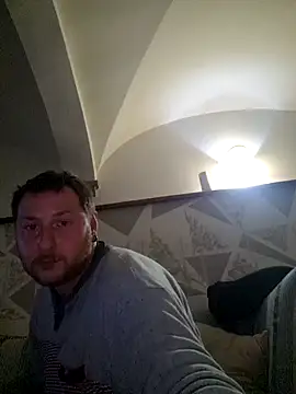 Snapshot of 18cmAndr chatting on 11-30-25, 07:51 18cmAndr online show from 11-30-25, 07:51