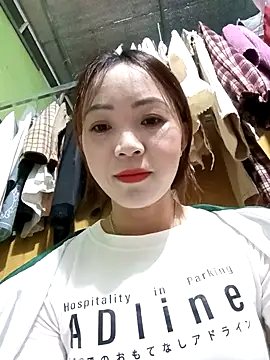 Snapshot of bong-ngo- chatting on 11-26-25, 12:17 bong-ngo- online show from 11-26-25, 12:17