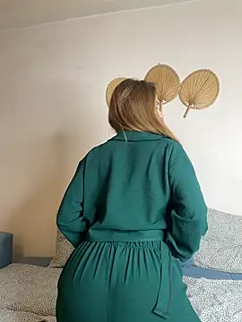 Snapshot of 69_Degrees_of_Love chatting on 02-03-26, 10:37 69 Degrees of Love online show from 02-03-26, 10:37