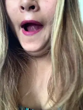 hotladki5 online show from 12-16-25, 07:35