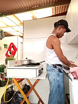 man black hot24 online show from 12-05-25, 07:54