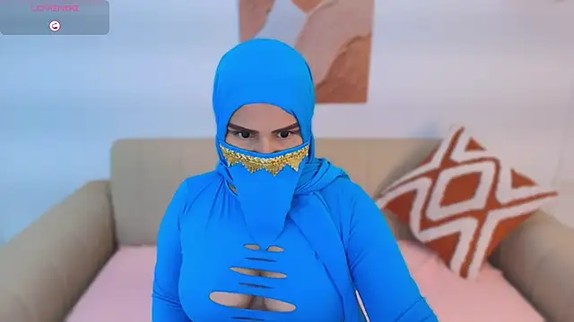 Mayraa arabelle online show from 11-26-25, 03:57