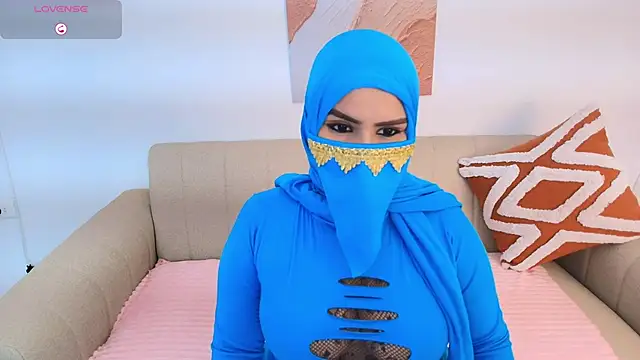 Mayraa arabelle online show from 11-29-25, 04:10