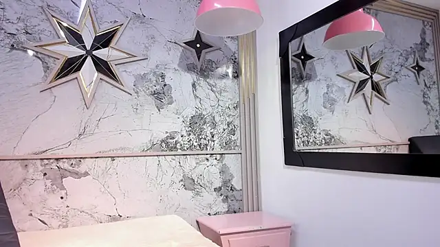 ZoeCollin online show from 03-18-26, 07:28