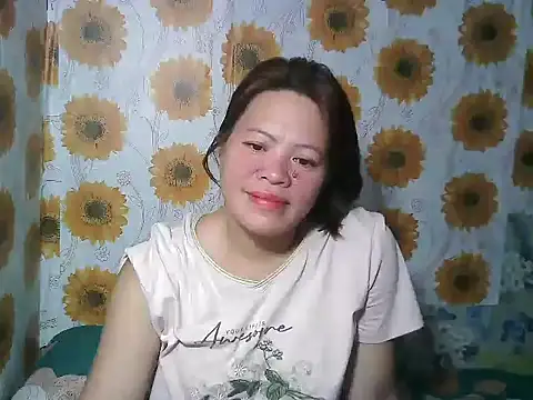 Smilinglovely online show from 01-15-26, 03:27