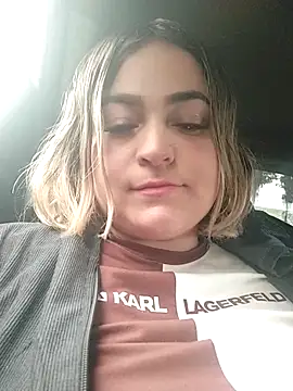 sexy aurora ourdoors online show from 11-28-25, 03:25