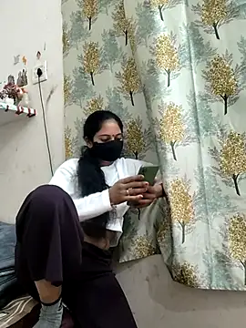 Siya499 online show from 11-25-25, 07:19