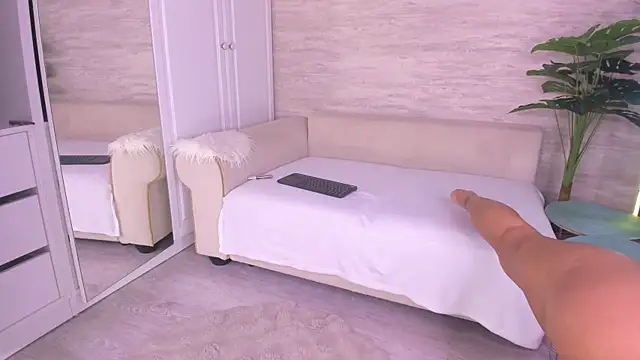 SexyElisabeth online show from 06-23-26, 02:15