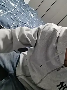 Snapshot of micai_fengbei chatting on 11-30-25, 12:20 micai fengbei online show from 11-30-25, 12:20