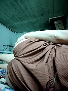 LianLaz online show from 04-05-26, 02:14