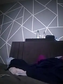 Snapshot of Reynpau19 chatting on 11-27-25, 06:26 Reynpau19 online show from 11-27-25, 06:26