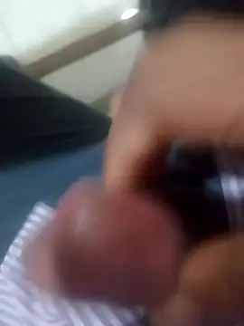 LovelyHughes online show from 03-04-26, 06:14