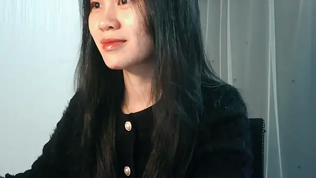 Snapshot of Nunaa18 chatting on 11-24-25, 02:39 Nunaa18 online show from 11-24-25, 02:39