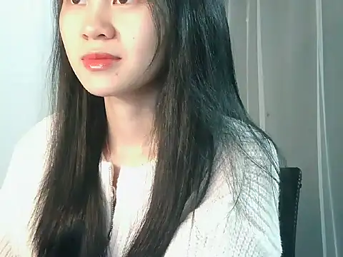 Snapshot of Nunaa18 chatting on 11-30-25, 09:02 Nunaa18 online show from 11-30-25, 09:02