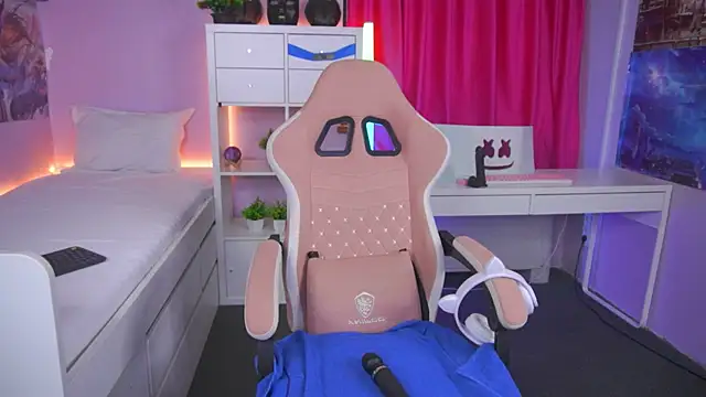 Sunny Glow online show from 11-27-25, 05:53