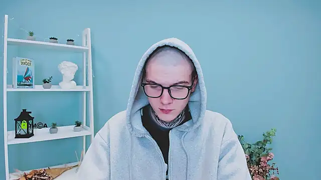 drew soft  online show from 11-24-25, 02:39