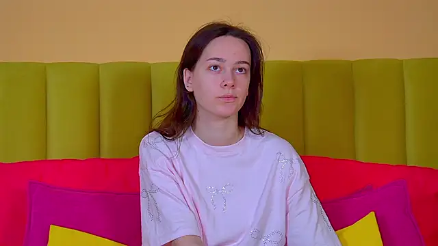 LilyLanes online show from 12-21-25, 06:42