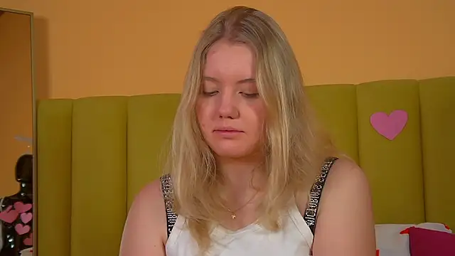 EmilyEvanse online show from 02-15-26, 06:21