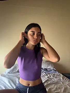 Miia moonn online show from 04-04-26, 06:05