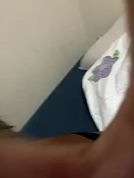 Snapshot of PartiedOmelet chatting on 11-25-25, 01:55 PartiedOmelet online show from 11-25-25, 01:55