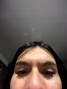 SaraAndrade  online show from 04-10-26, 02:50