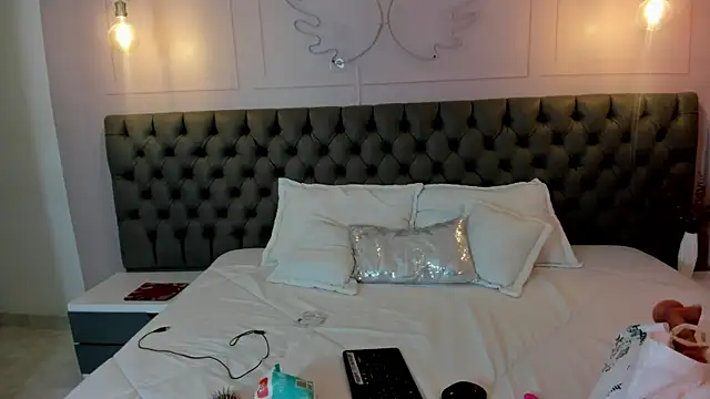 carol 69 online show from 12-21-25, 11:28