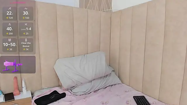 Snapshot of Maybeelin_ chatting on 11-27-25, 10:12 Maybeelin online show from 11-27-25, 10:12