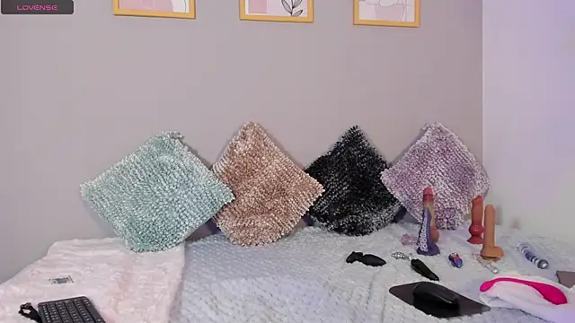 IvannaVolk  online show from 05-16-26, 10:36