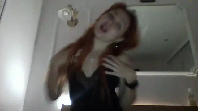 redfoxLaya online show from 11-25-25, 09:37