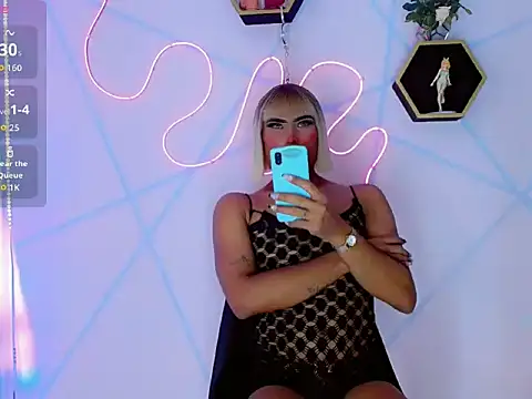 Natasha  Hot  online show from 12-14-25, 11:42