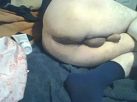 xxxenzo1 online show from 12-30-24, 11:49