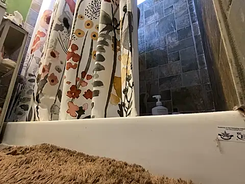 xxxenzo1 online show from 03-22-25, 05:31