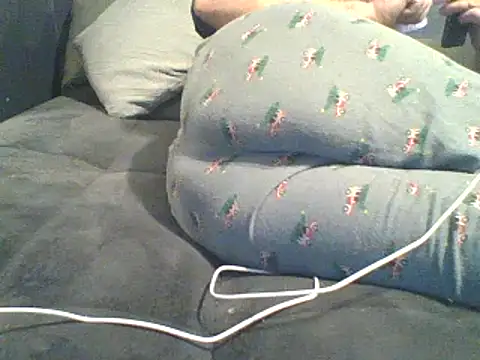 xxxenzo1 online show from 03-10-26, 12:43