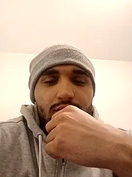 Snapshot of elgasmii chatting on 02-20-26, 06:30 elgasmii online show from 02-20-26, 06:30