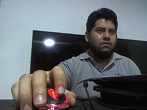 Snapshot of Alphacashmaster777 chatting on 11-26-25, 12:55 Alphacashmaster777 online show from 11-26-25, 12:55