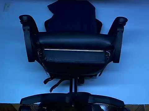 Alphacashmaster777 online show from 04-13-26, 07:19