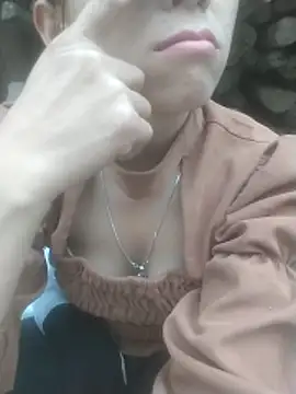 tieutam122 online show from 02-13-26, 09:38