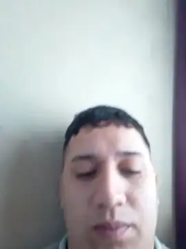Alvarezz0202 online show from 06-06-26, 12:43