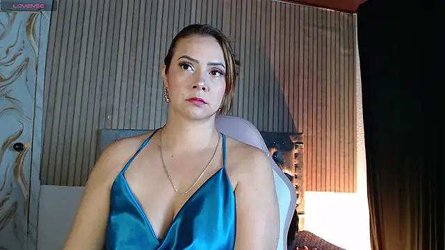 Snapshot of Karla_Ferrer_x chatting on 07-06-26, 02:36 Karla Ferrer x online show from 07-06-26, 02:36