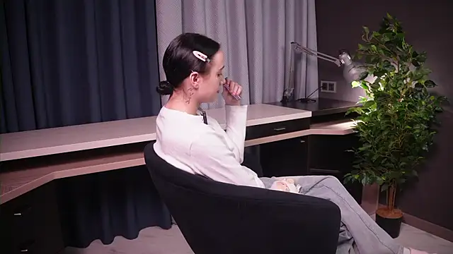 JesseGudgel online show from 11-30-25, 10:41