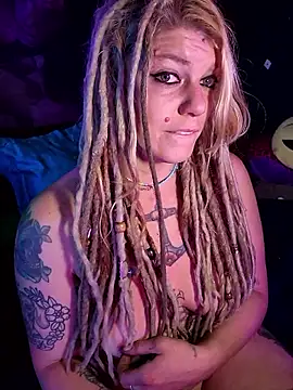 Horny hippie online show from 12-23-25, 08:01