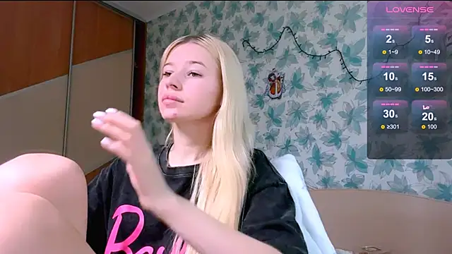 Barbie Blondie online show from 04-14-26, 11:49