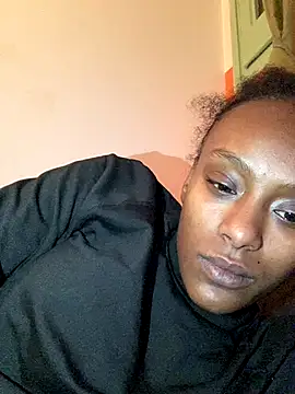    Hannah    online show from 12-04-25, 06:12