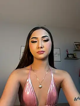 Snapshot of Diannellove chatting on 02-19-26, 06:59 Diannellove online show from 02-19-26, 06:59